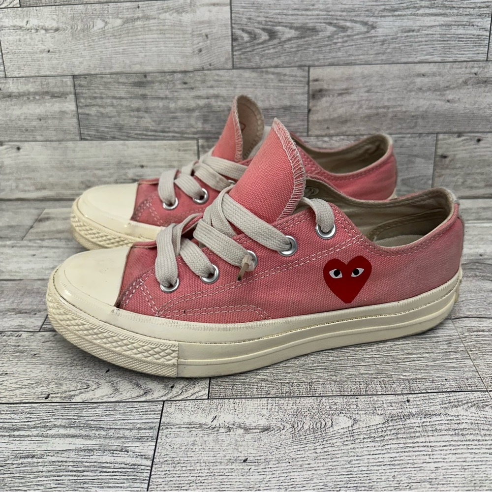 Size 3.5 - Converse Comme des Garçons PLAY x Chuck 70 Low Bright Pink